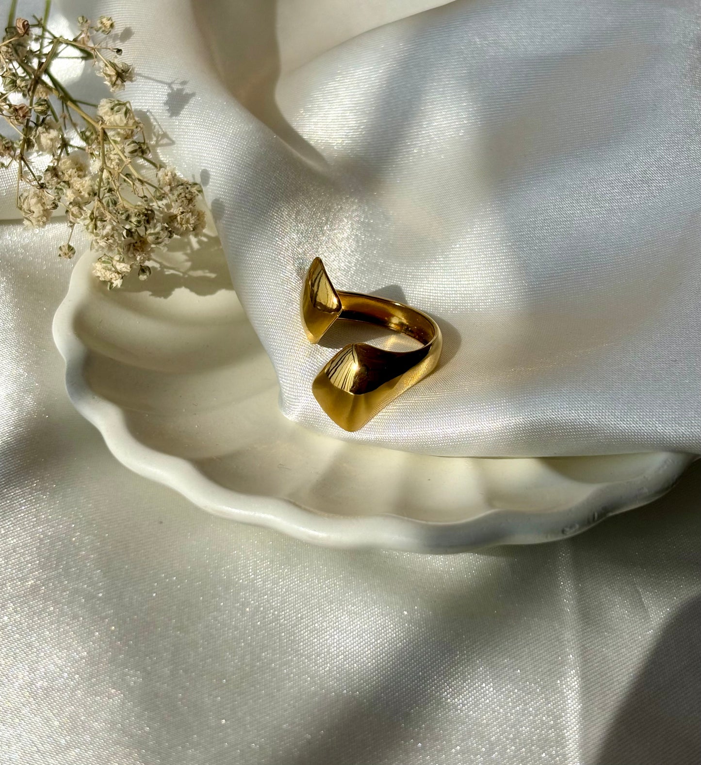 Alix ring