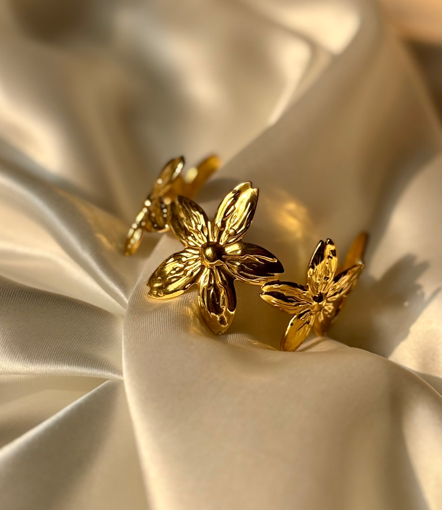 flower cuffs
