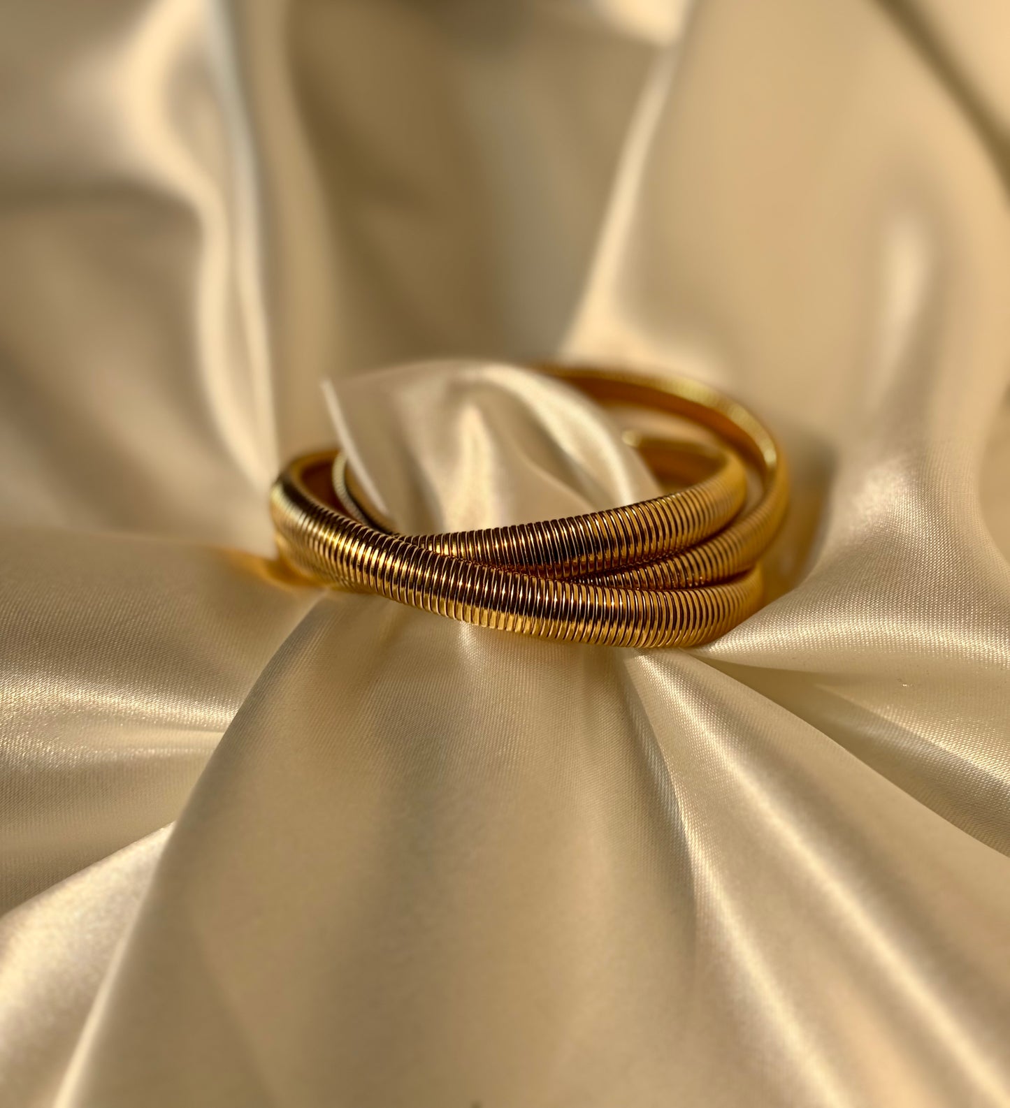 Spiral bracelet
