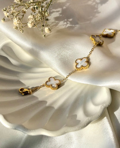 Ivy clover bracelet