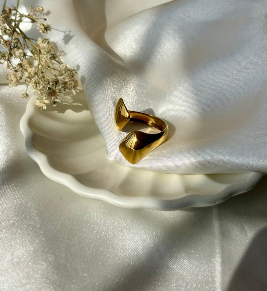 Alix ring