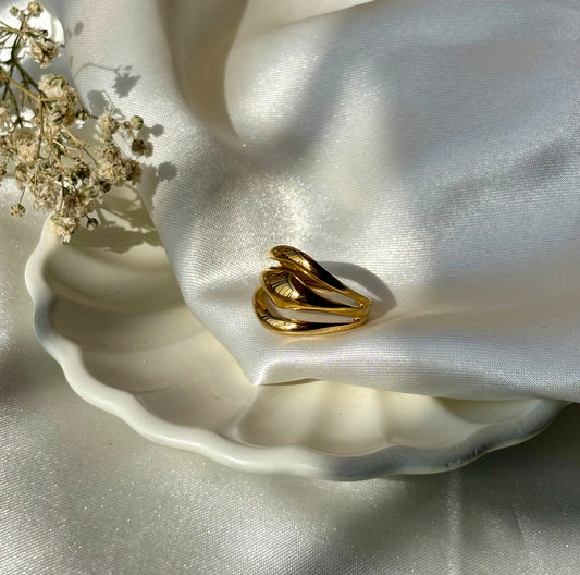 Zyre ring