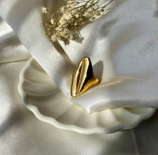 Diame ring