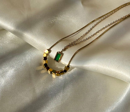 Emerald muse necklace
