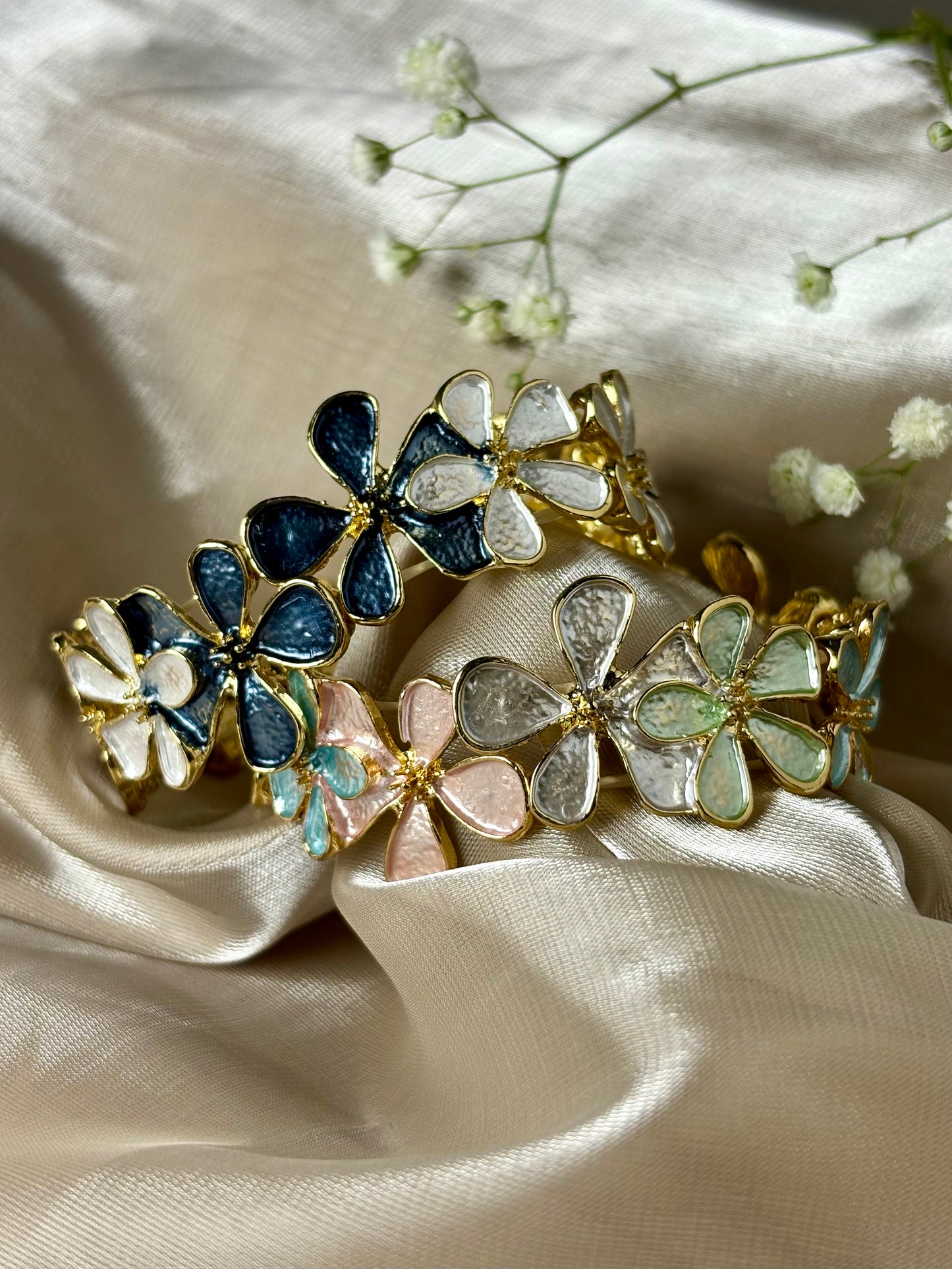 Clover bracelet