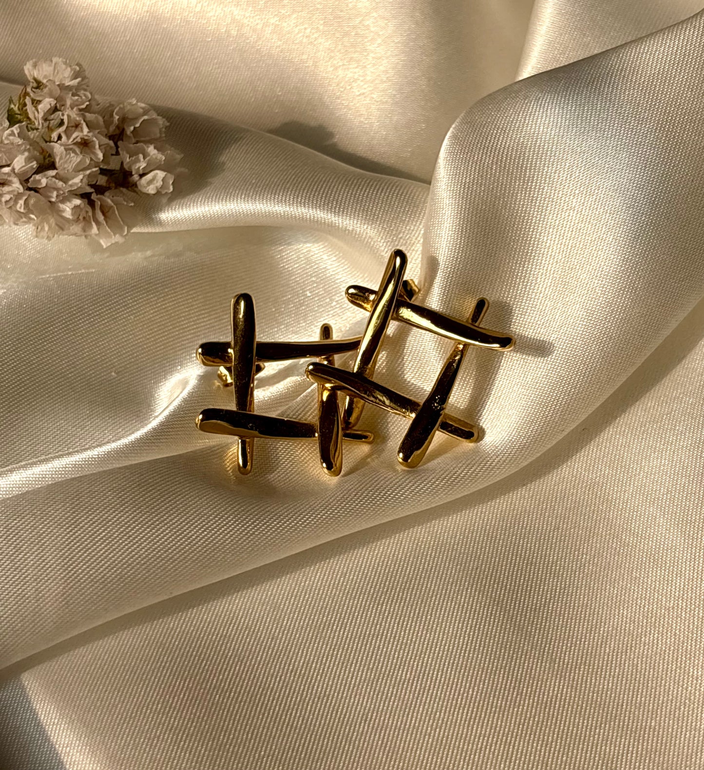 Leah earrings