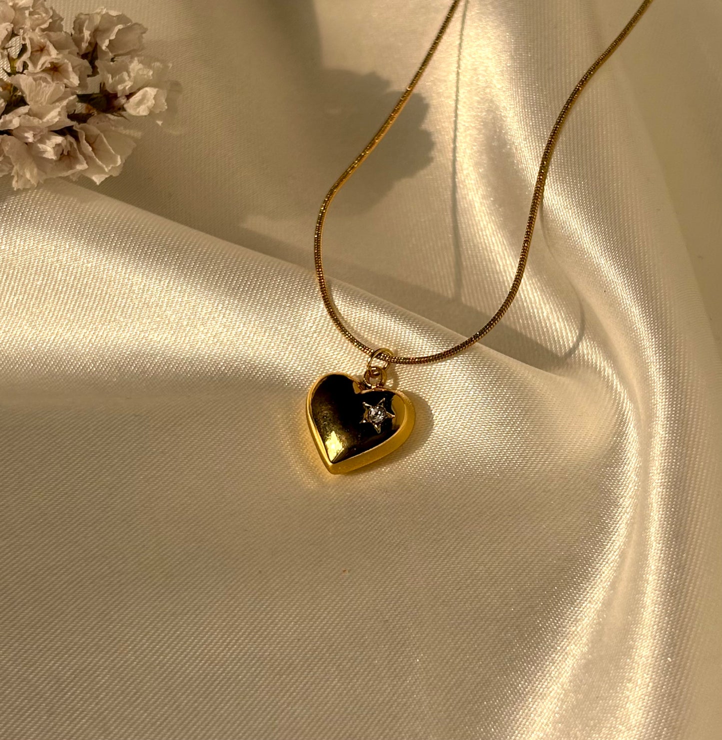 Selena necklace